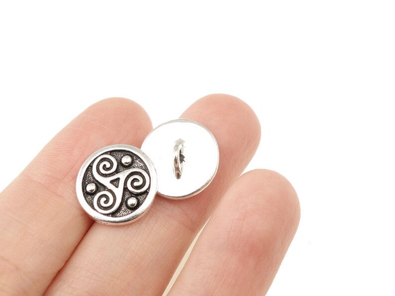 Triskele Celtic Buttons Antique Silver Button Findings 16mm TierraCast Leather Jewelry Findings PF2132 image 2