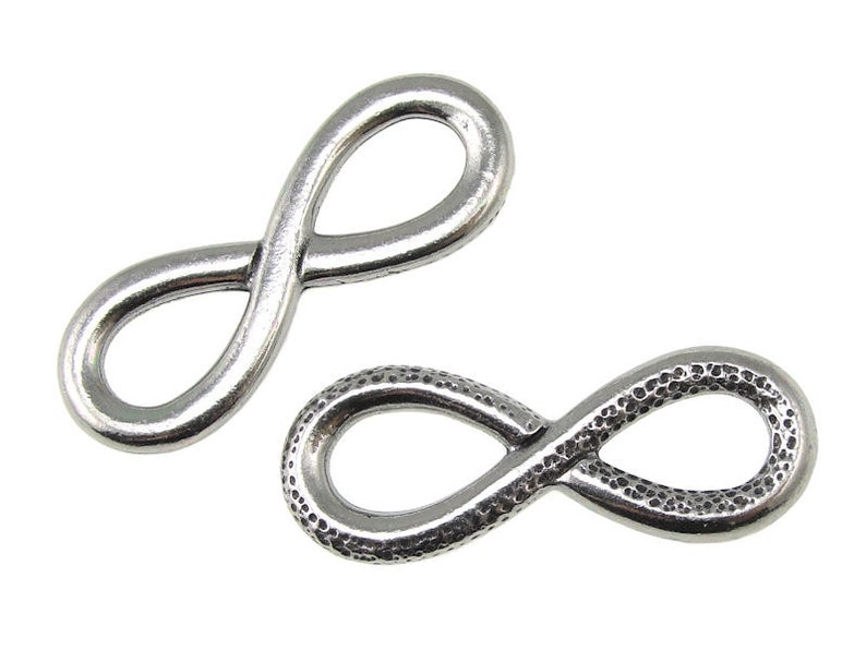 TierraCast INFINITY PENDANT Antique Pewter Infinity Link Charm Tierra Cast Pewter Leather Jewelry Supplies Dark Antique Silver P1147 image 1