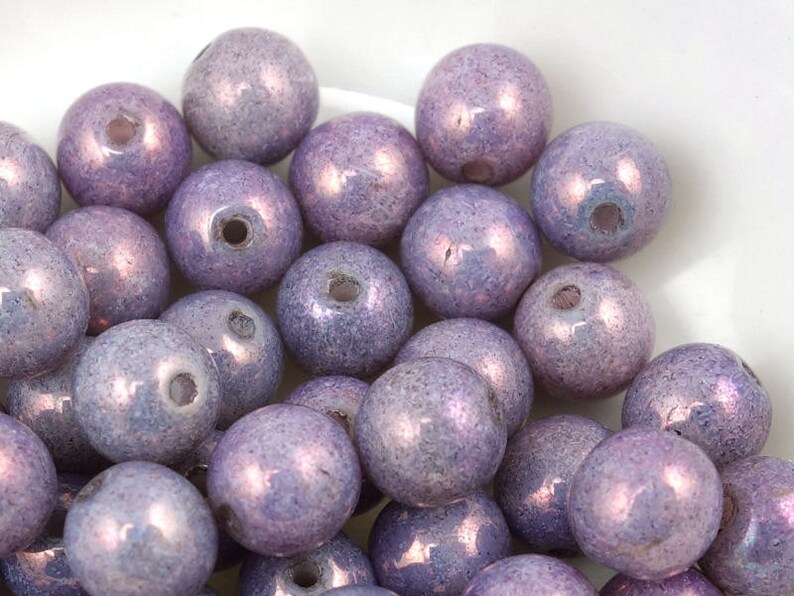 50 Radiant Orchid 6mm Round Beads Czech Glass Druks Lavender Plum Light Purple Beads Luster Opaque Amethyst image 1