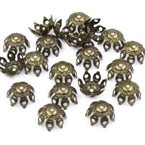 36 Antique Brass Beadcaps 9mm Aged Solid Brass Bead Caps Open Filigree Petal Bumpy Caps Bronze FSAB103 Bild 3