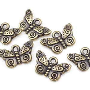 Antiguos Amuletos de latón Mariposa Encantos TierraCast Spiral Butterfly Summer Charms Insect Charms Bug Charms Bronze Charms P1096 imagen 4