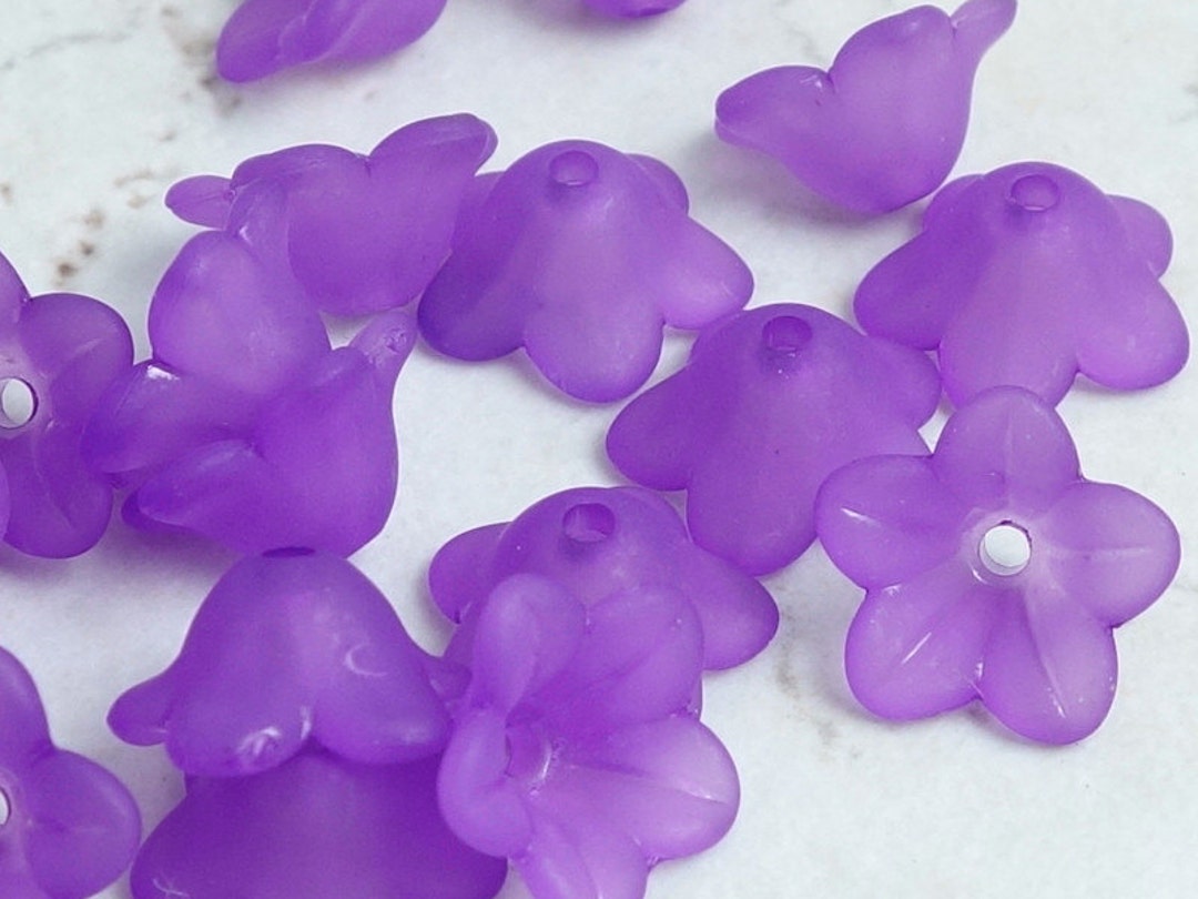 18 AMETHYST Purple Lucite Flower Bead 7mm X 13mm Trumpet Flower Beads