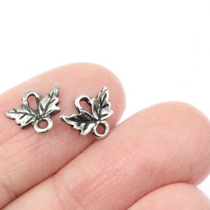 Dark Antique Silver Small Oak Leaf Links Double Leaf Connector Findings for Fall Jewelry Autumn Leaf Charms P2518 image 4