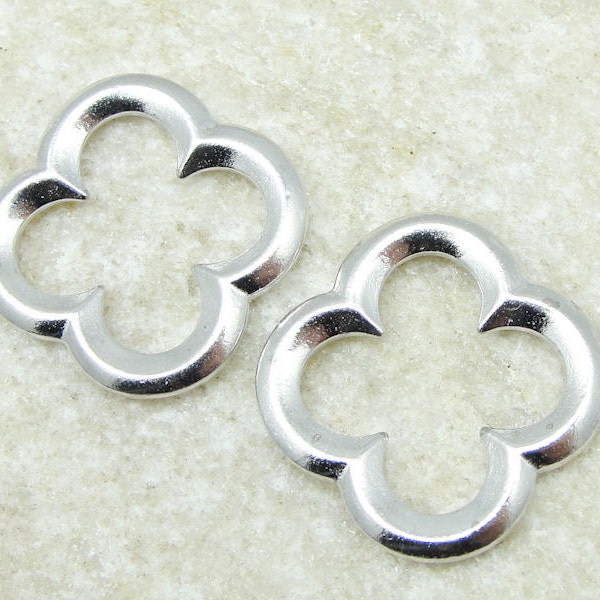 4+ Silver Quatrefoil Pendants TierraCast 21mm Large Quatrefoil Links - Bright Rhodium Silver Quatrefoil Charms - 94-3141-61 (P987)