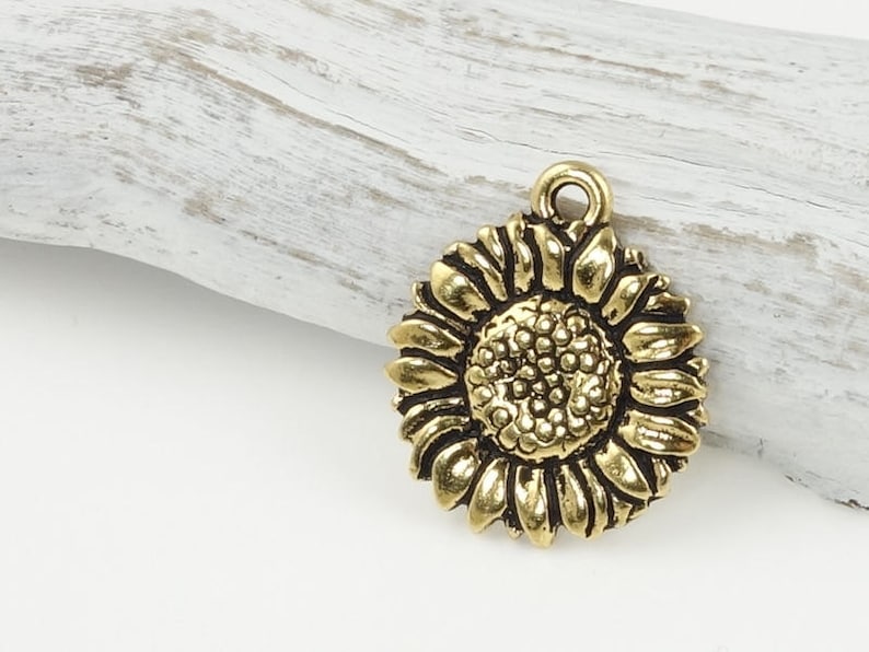 TierraCast SUNFLOWER Charms 18mm Gold Charms by Tierra Cast Pewter Antique Gold Sun Flower Pendants P172 image 1