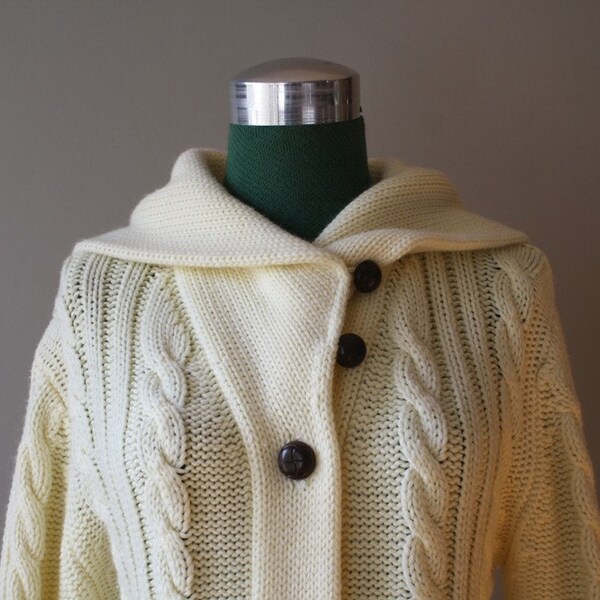 1970s Hooded Cable Knit Cardigan