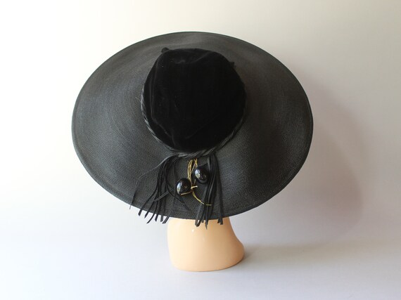 1950s Wide Brim Straw Hat / 50s Black Straw & Vel… - image 2
