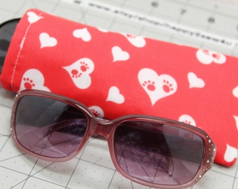 i love hearts sunglass case eyeglass cover red and white eyewear protector holder