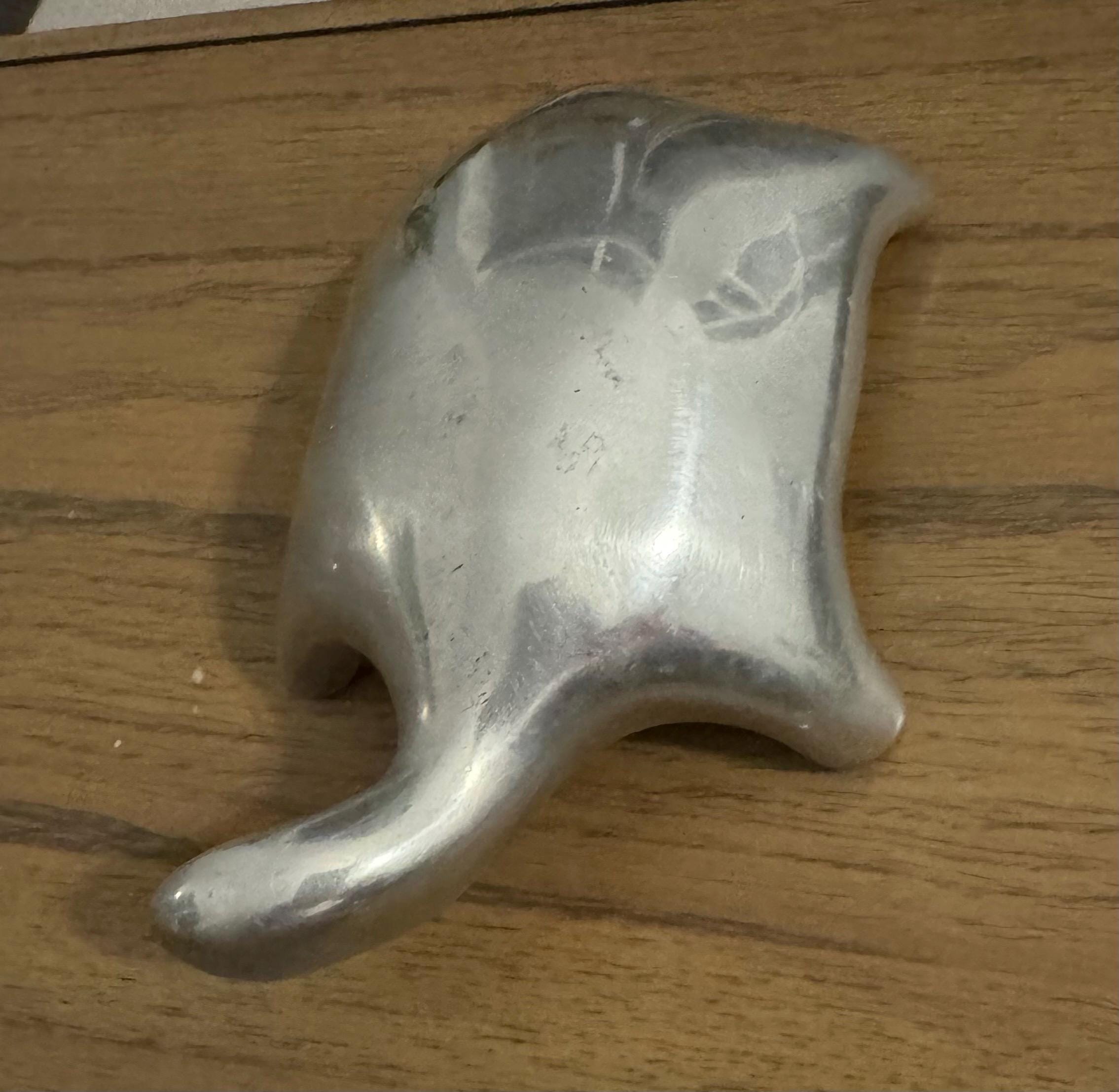 Hoselton Sculpture - Etsy Canada