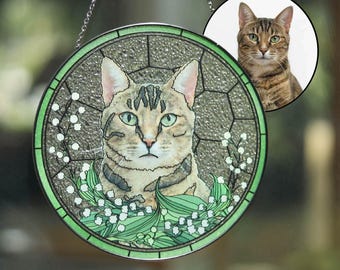 Glasmalerei-Katze & Maiglöckchen Sonnenfänger, individuelles Haustier Porträt vom Foto, Katzen Gedenkstätte, Muttertag, Haustier Verlust Geschenke, Katzen Sonnenfänger