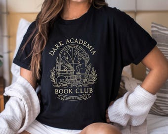 ダークアカデミアブッククラブTシャツ - ヴィンテージ文学ゴシックスタイル - 読書家と読書愛好家のための服