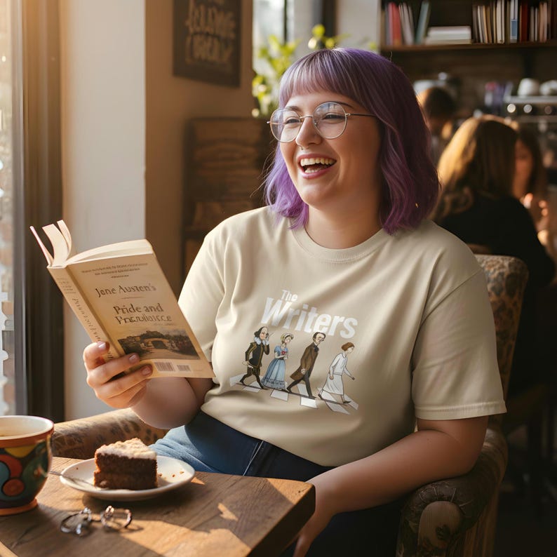 Camiseta escritores | Regalo literario para lectores | Autores clásicos estilo Abbey Road imagen 3