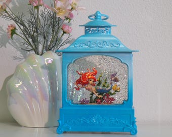 Mermaid Music Glitter Water Globe Lantern Night Light – Lighted Princess Ocean Decor, Snow Globe Lamp for Bedroom, Birthday Gift for Girls