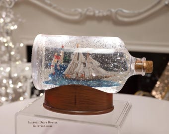 Sailboat Glitter Globe, LED Nautical Drift Bottle Lamp, meaningful gift for mom