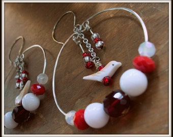 CLOSEOUT Large Red & White Birdie Hoops