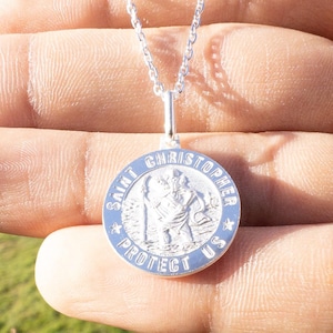 Italian Saint Christopher pendant, 925 sterling silver, saint coin necklace, Christian necklace, Catholic pendant, sterling silver religious jewelry, protection necklace, traveler's charm, Italian silver pendant, Saint Christopher medallion, Catholic
