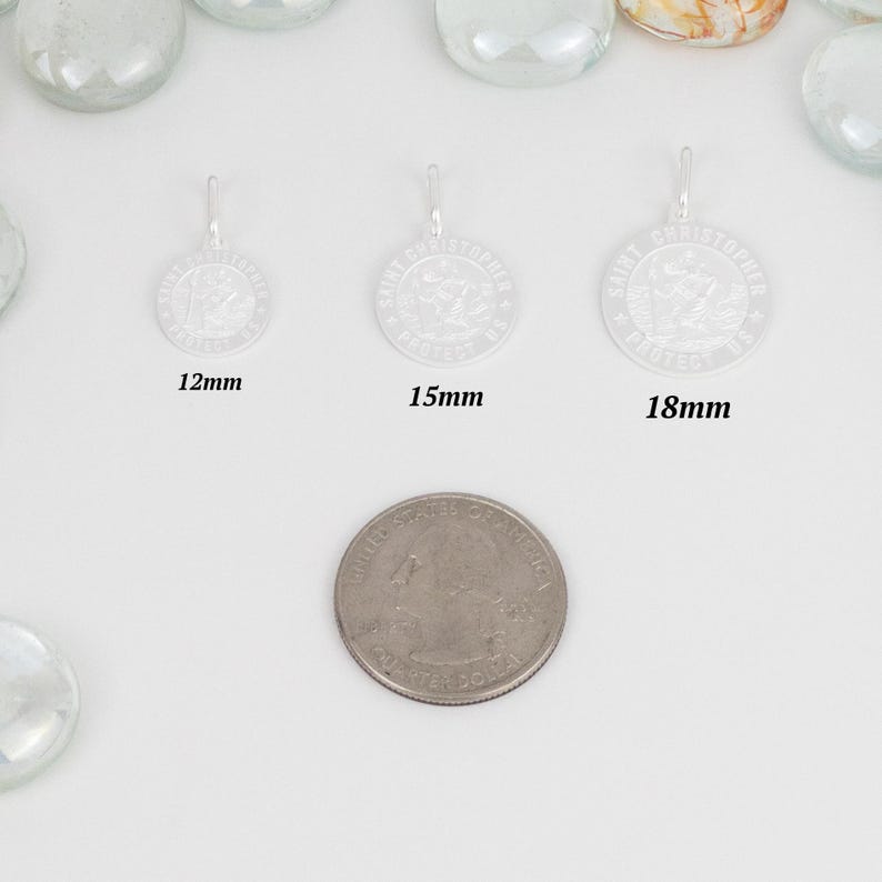 Italian Saint Christopher pendant, 925 sterling silver, saint coin necklace, Christian necklace, Catholic pendant, sterling silver religious jewelry, protection necklace, traveler's charm, Italian silver pendant, Saint Christopher medallion, Catholic