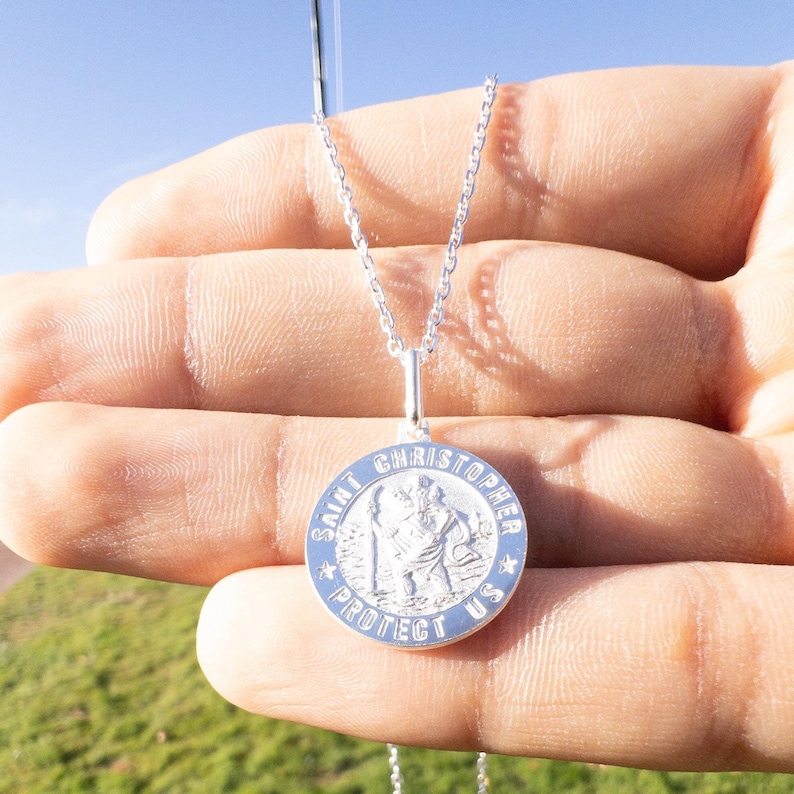 Italian Saint Christopher pendant, 925 sterling silver, saint coin necklace, Christian necklace, Catholic pendant, sterling silver religious jewelry, protection necklace, traveler's charm, Italian silver pendant, Saint Christopher medallion, Catholic