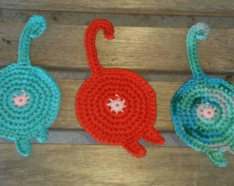 Cat Rear, Coasters, Kitten Bottom, Cat's Behind, Kitten's Rear,  Kitty Bum, Mug Rug, Crochet, Table Decor