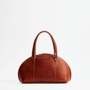 Bolso tipo satchel de piel auténtica color coñac / Bolso minimalista de moda hecho a mano