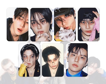 Stray Kids SKZ クリスマス放送フォトカード - 予約販売 - Etsy 日本