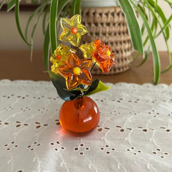 Vintage Lucite Flowers Vase Sculpture