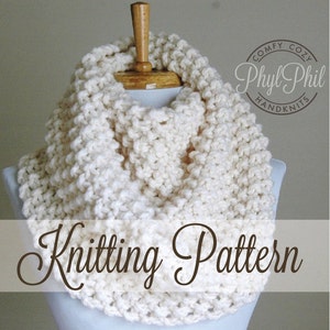 KNITTING PATTERN - Infinity Scarf - Easy Beginner Pattern PDF Chunky Super Bulky Yarn