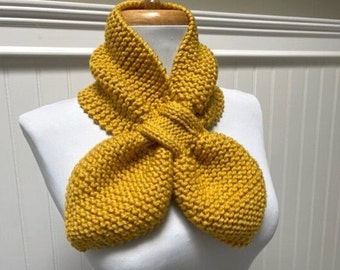 Mustard Yellow Gold Knit Keyhole Scarf, Retro Scarf, Women's Winter Soft Vegan Pull Through Scarf, Stay Put Scarf, Ascot