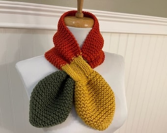 Merino Wool and Cashmere Blend Knit Keyhole Scarf Fall Leaves Gold, Red Orange, Moss Green, Retro Fall Pull Through Scarf, Bow Tie Ascot