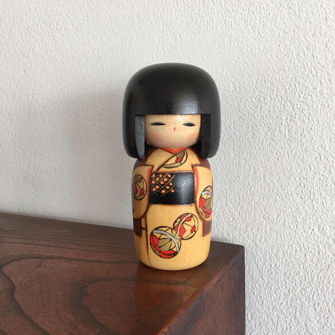 Poupée Japonaise Kokeshi Sakunami Artisanale – Bois – Signée – Années 1960