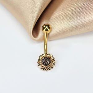 Piercing per ombelico floreale in oro 14 g, delicato piercing per ombelico non pendente, semplice bilanciere curvo floreale, gioiello per piercing all&#39;ombelico