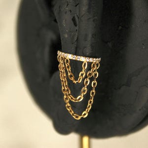 Dangling Gold Chain Conch Hoop, Triple Gold Chain Dangle Hoop Ring, Titanium Conch Cartilage Piercing Clicker Hoop Ring, Dangling Hoop Ring