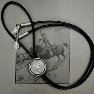 Western Style Sterling Silver BullSkull Bolo Tie
