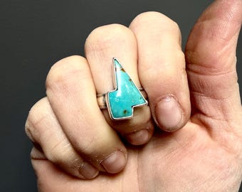 Talla 7.75 - Anillo llamativo con diseño de rayo turquesa