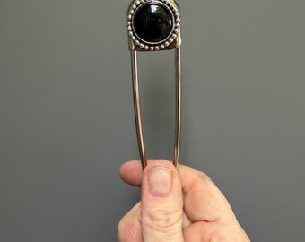 Llavero mediano de ónix con imperdible gigante