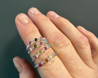 Anillo apilable de turmalina