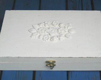 Tea box cream Shabby Chic Home Decor / Tea bag box, wooden tea box, rustic tea box