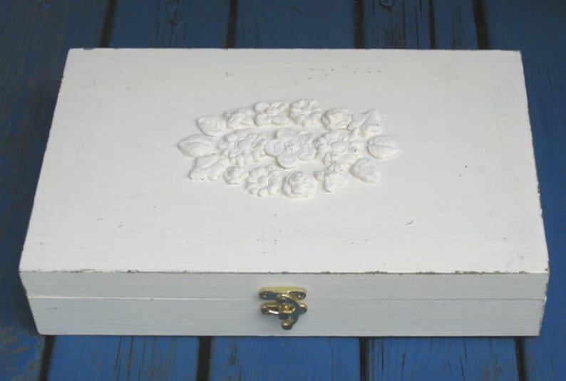 Tea box cream Shabby Chic Home Decor / Tea bag box, wooden tea box, rustic tea box image 1