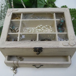 Portagioie in legno beige "Shabby Chic" con fiori, portagioie per donne, *** Acquista 1 dal negozio e ricevi 1 piccolo regalo ***