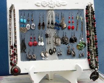 Shabby Chic Jewelry Organizer, Necklace Holder, Earring Organizer, earrings holder, Jewelry Display / cream Shabby Chic Home Decor