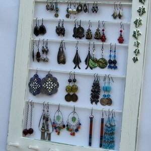 Jewelry Display Organizer shabby chic Cream / 40 60 Earrings / 16 30Necklaces image 4