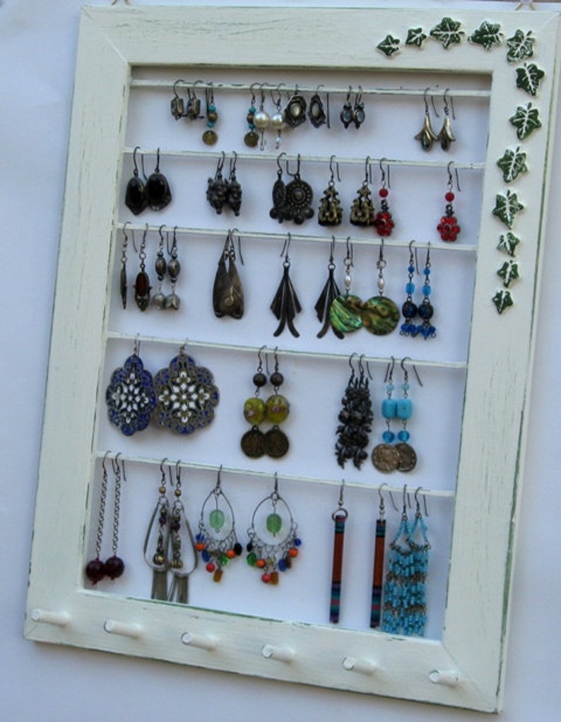 Jewelry Display Organizer shabby chic Cream / 40 60 Earrings / 16 30Necklaces image 4