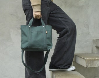 Christmas Green Canvas messenger Bag, Small Water-Resistant Travel Tote