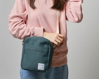 Christmas green Canvas Crossbody Bag : Small Travel Sling Bag with Waterproof Lining multi pocket - Crossbody Koala | 208