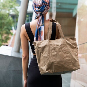 Umhängetasche Frauen Canvas Umhängetasche Groß, Gewachste Canvas Tasche mit Taschen - TokyoTote | 203 - Khaki - 7 Farben nach Wahl