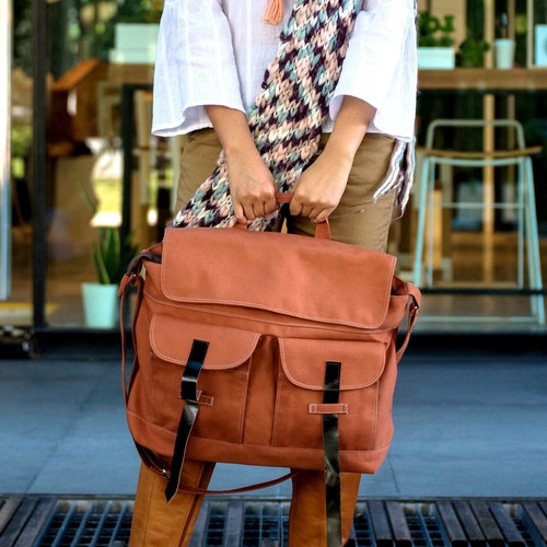 zipper messenger bag