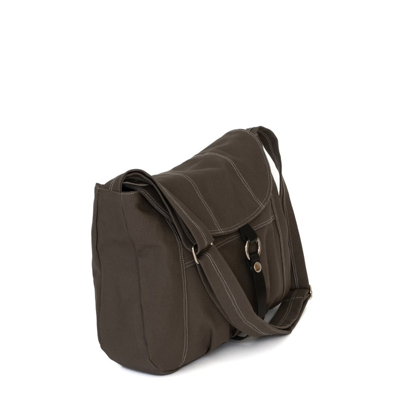 Waterbestendig canvas Messenger Bag in grijs, rits Crossbody alledaagse luiertas, reizen schoudertas, cadeau voor haar no.103 CLAIRE afbeelding 5