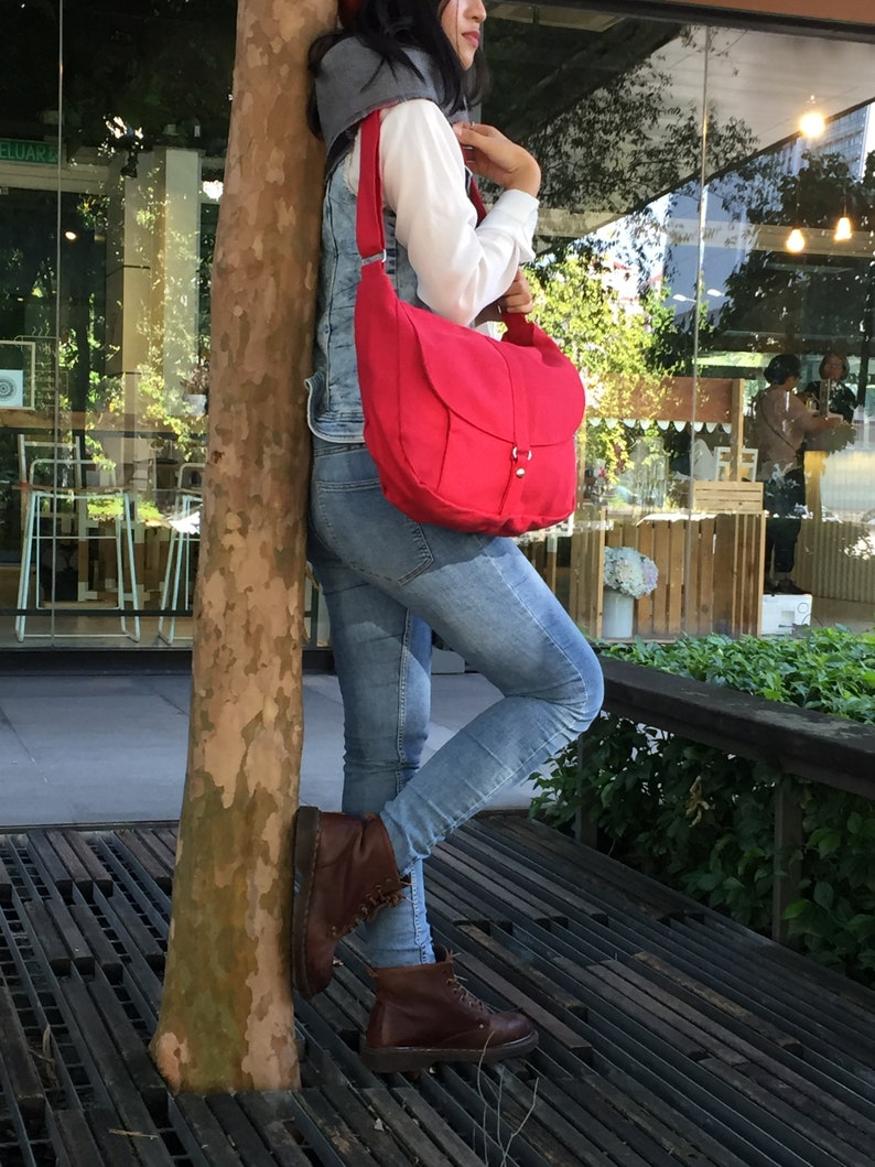 Women Canvas Messenger bag, Diaper Shoulder bag, Back to school laptop bag, Everyday crossbody work bag no.12 KYLIE RED image 4