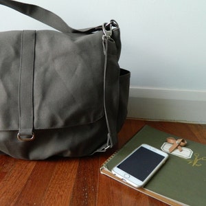 Women Gray messenger bag , Canvas school laptop bag with zipper, Water resistantTravel Crossbody shoulder bag no.18/DANIEL image 4