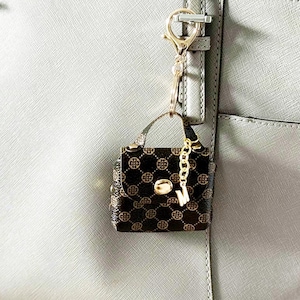 Mini purse bag charm for handbag faux leather keychain personalized charm tiny purse airpod case cute bag clip coin purse keychain for keys